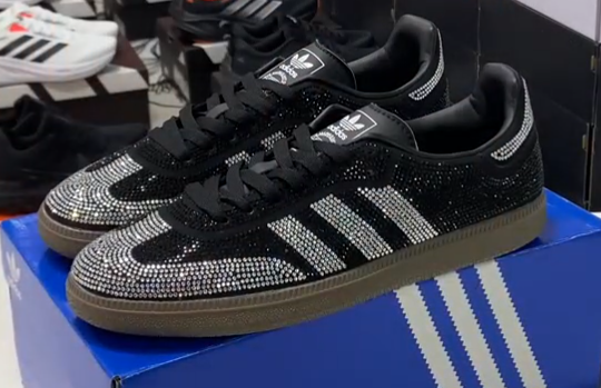 Adidas samba