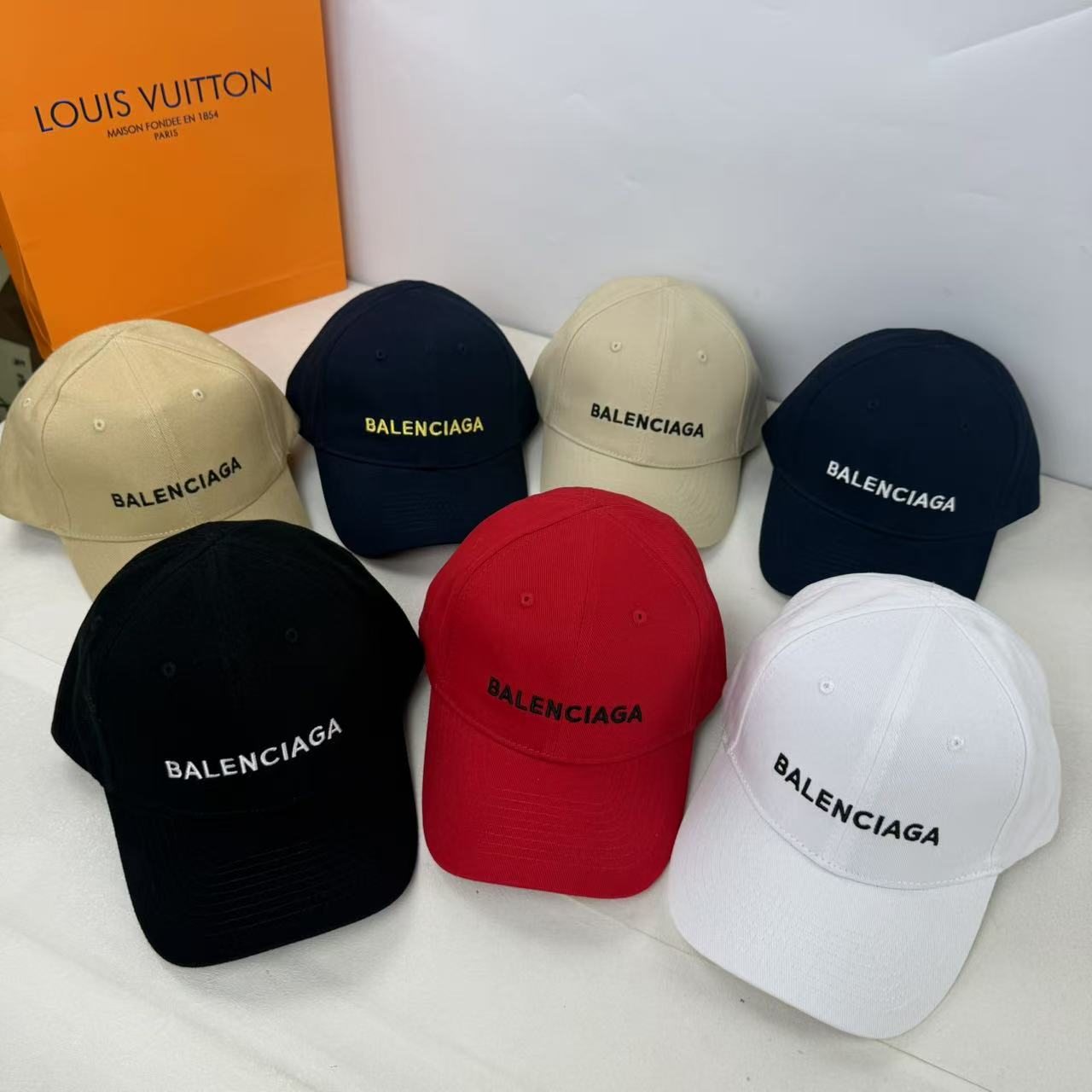 Balenciaga Cap