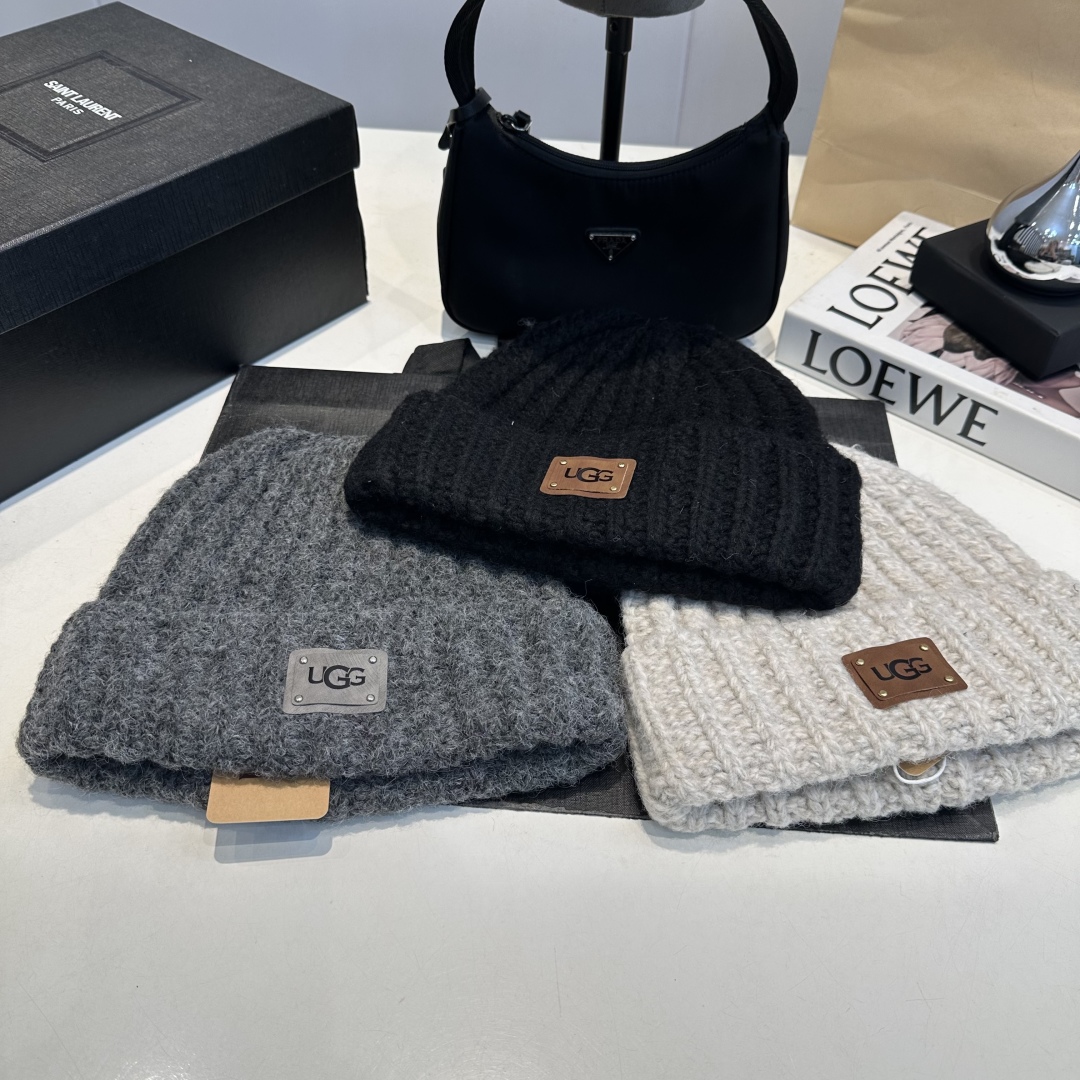 UGG Beanie Hat UGG Beanie Hat