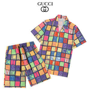 LOUIS VUITTON Summer set