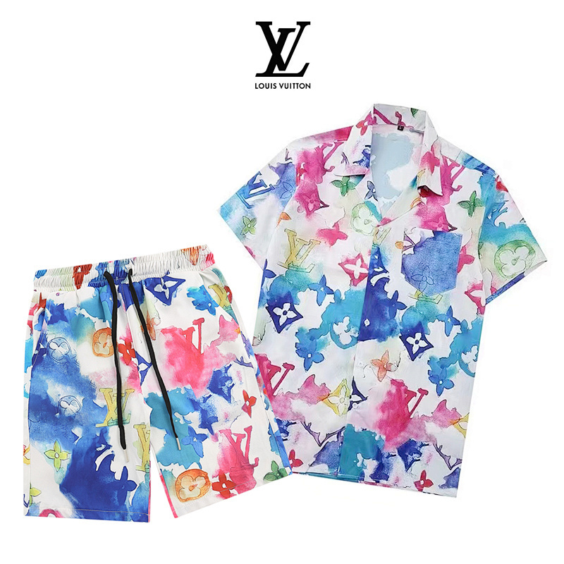 LOUIS VUITTON Summer set
