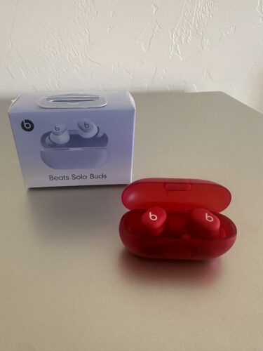 Beats Solo Buds photo review