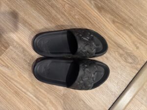 LV Slippers Size:#35-45 photo review