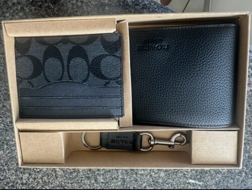 Coach bag photo review
